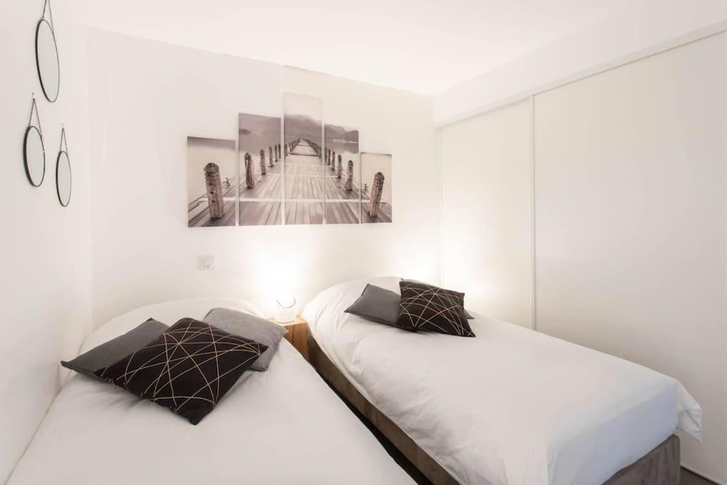 Apartamento A7- 2 Bdr Sea & Mountain View - Ac, Parking, Pool & Terrace